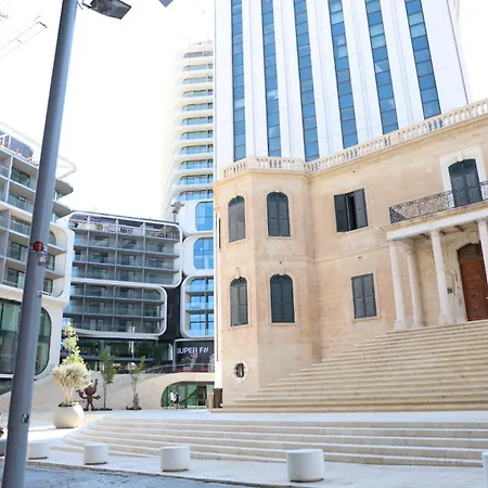 Luxury High Floor Suite, Mercury Towers Apartament